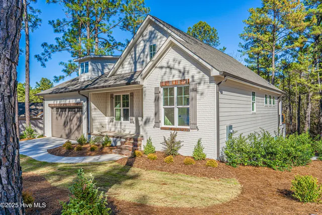 $665,500 | 1 Juniper Lane, Pinehurst, NC 28374