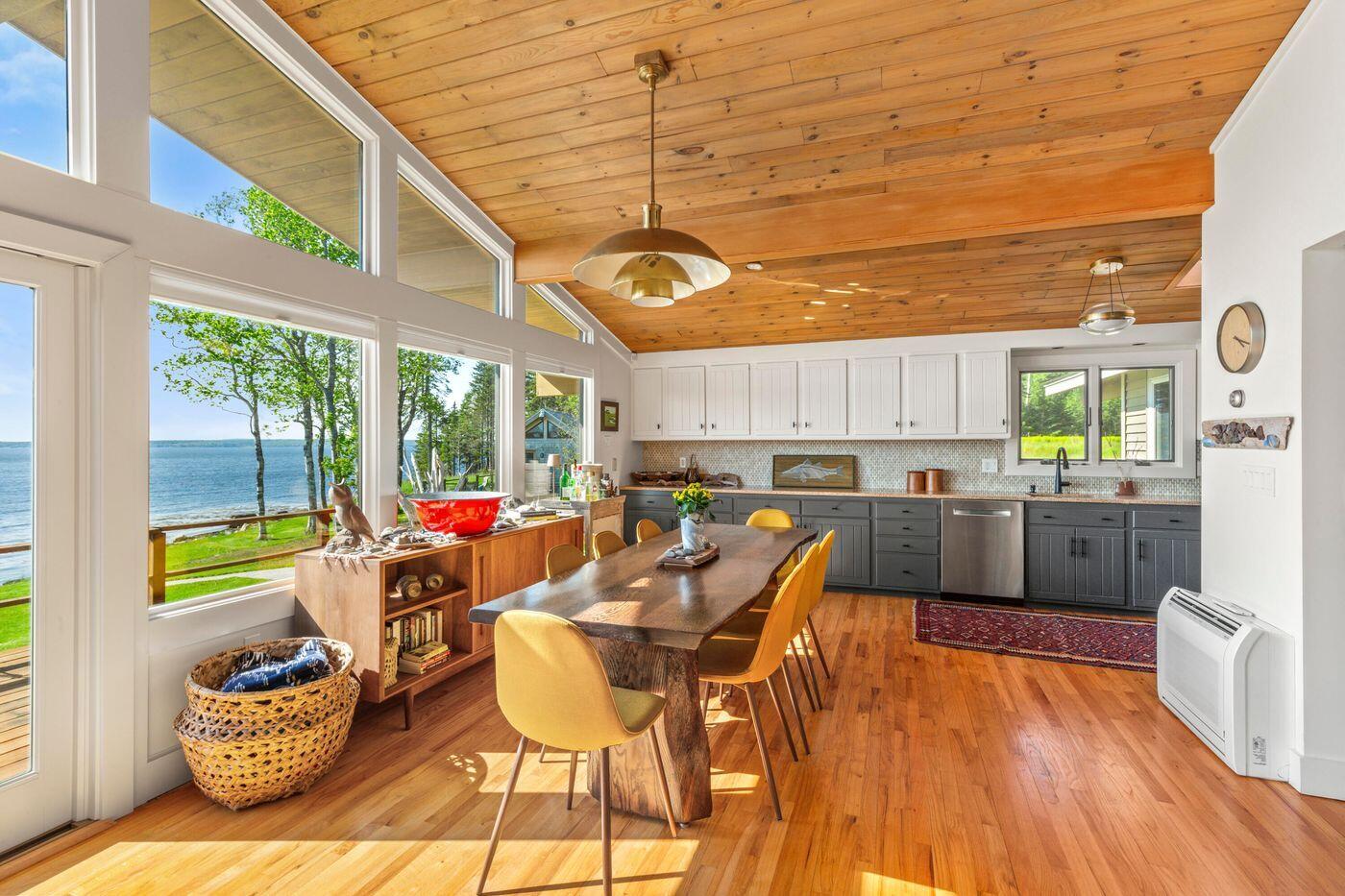 1588 Turtle Head Road Islesboro, ME 04848 - Photo 6 of 45 W8-ME2797_7