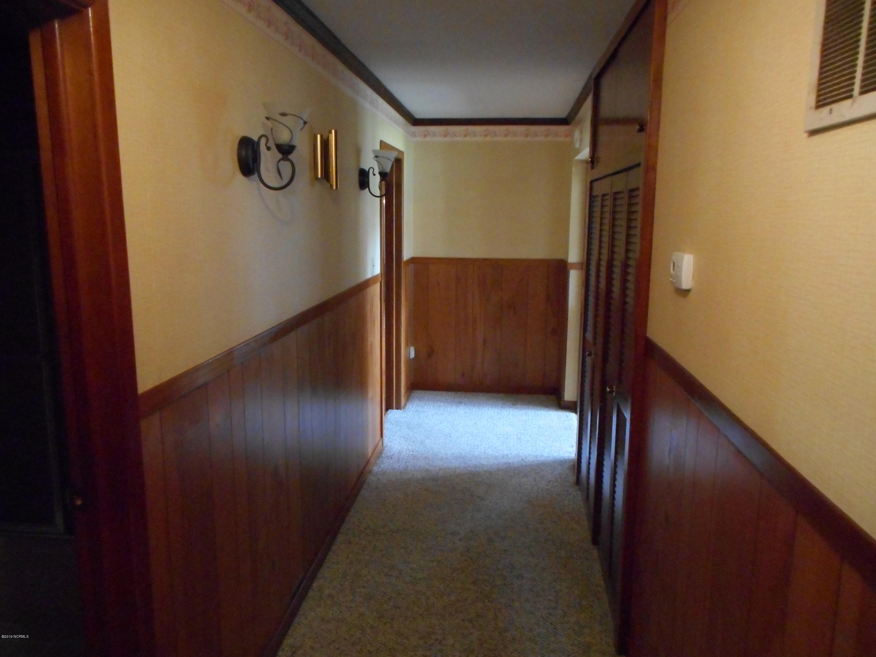 558 Nine Foot Road Newport, NC 28570 - Photo 35 of 77 DSCN0451