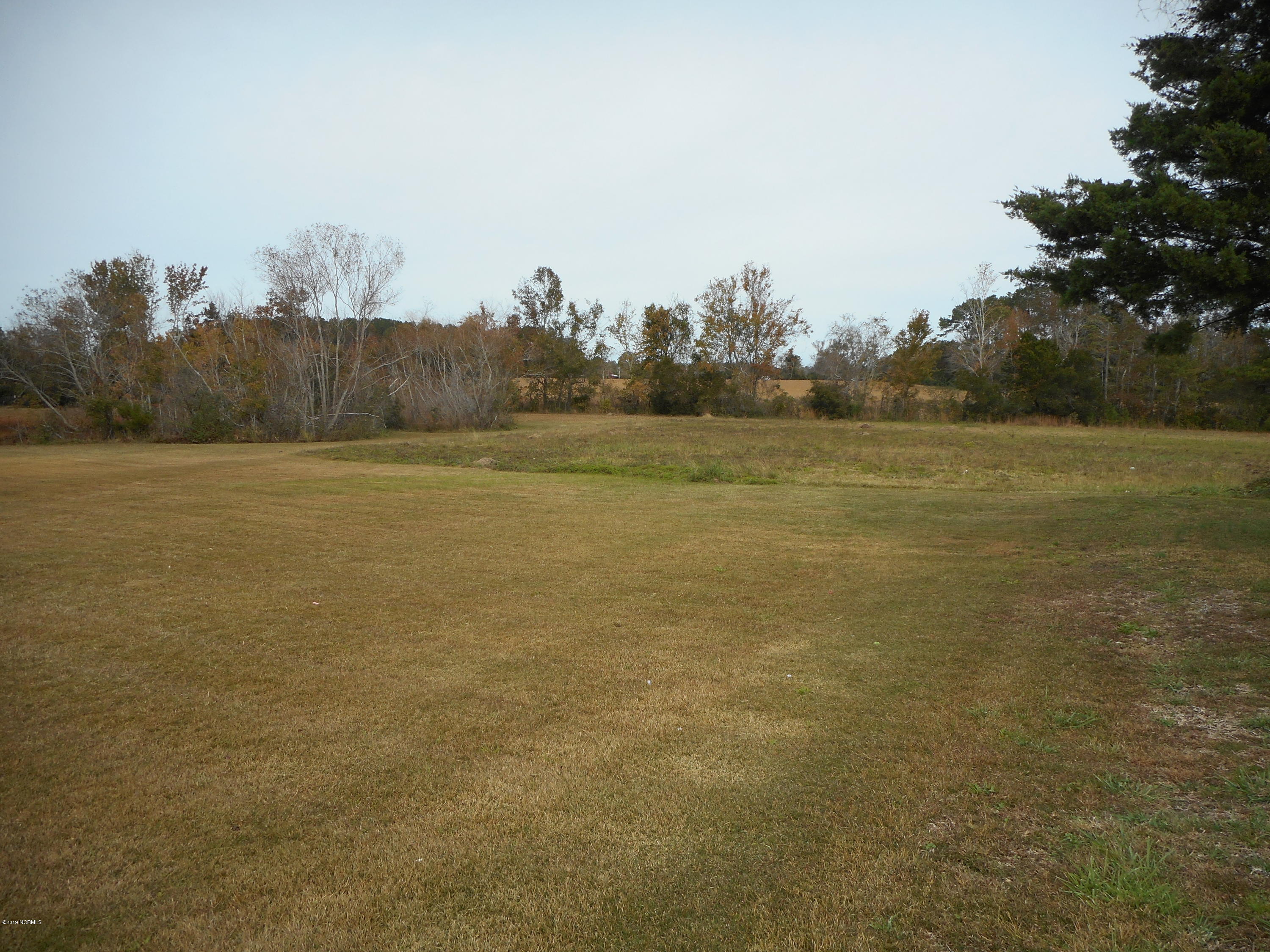 558 Nine Foot Road Newport, NC 28570 - Photo 45 of 77 DSCN0462