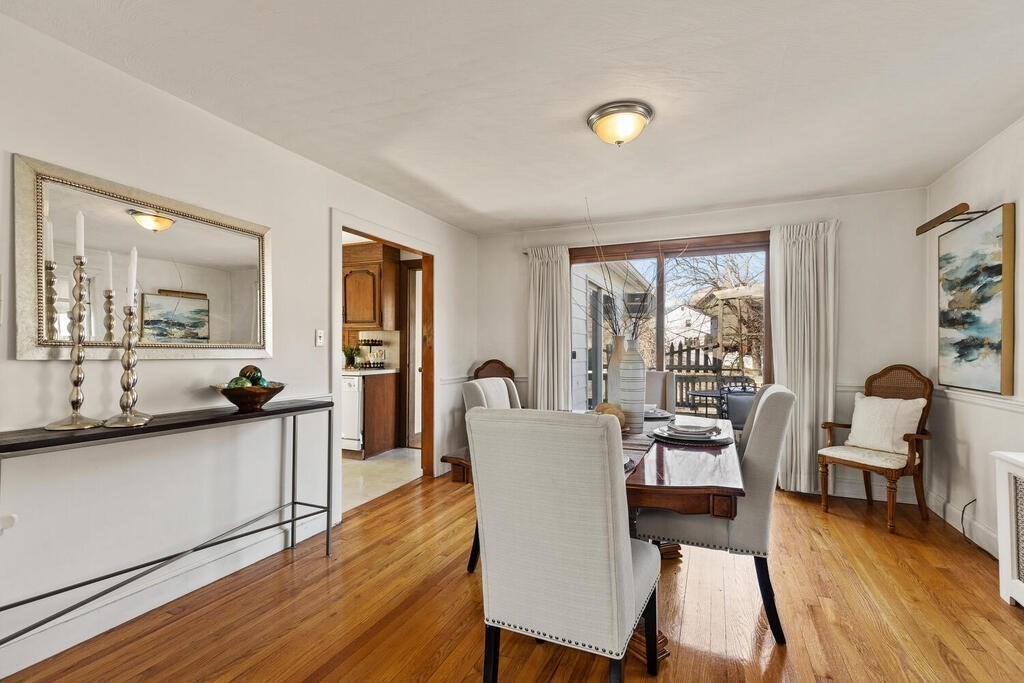 52 Summit Road Medford, MA 02155 - Photo 10 of 31 Gallery Image 10