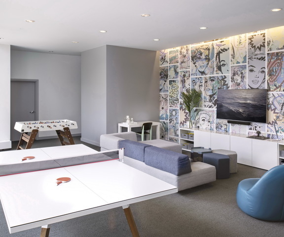 450 East Waterside Drive, Unit 2902 Chicago, IL 60601 - Photo 33 of 44 a living room with furniture and a flat screen tv