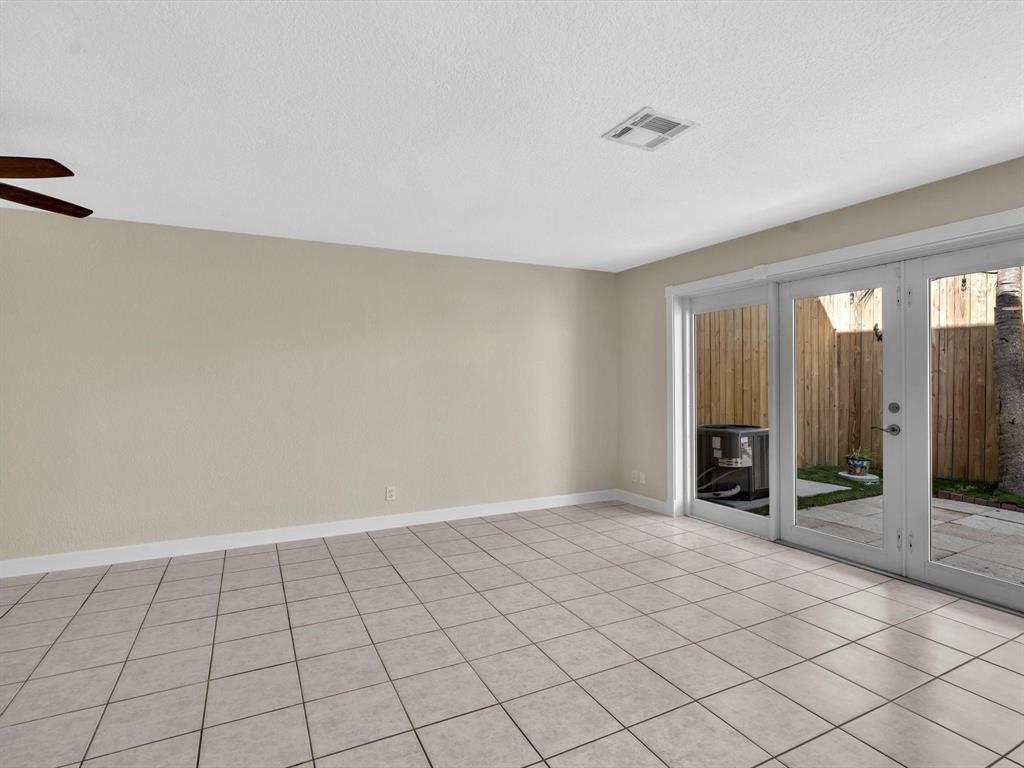 499 Southeast 13th Street, Unit 8E Fort Lauderdale, FL 33316 - Photo 12 of 34 a view of an empty room