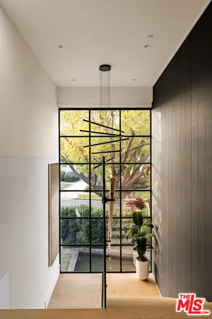 $17,500 | 5988 West 76th Street, Los Angeles, CA 90045