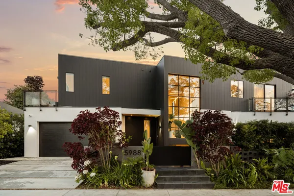 $17,500 | 5988 West 76th Street, Los Angeles, CA 90045