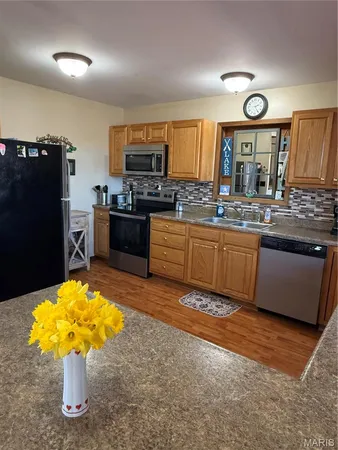 $459,500 | 42092 Monroe Trail, Perry, MO 63462