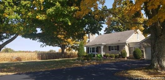5356 Scottsville Road Floyds Knobs, IN 47119 - Photo 2 of 22