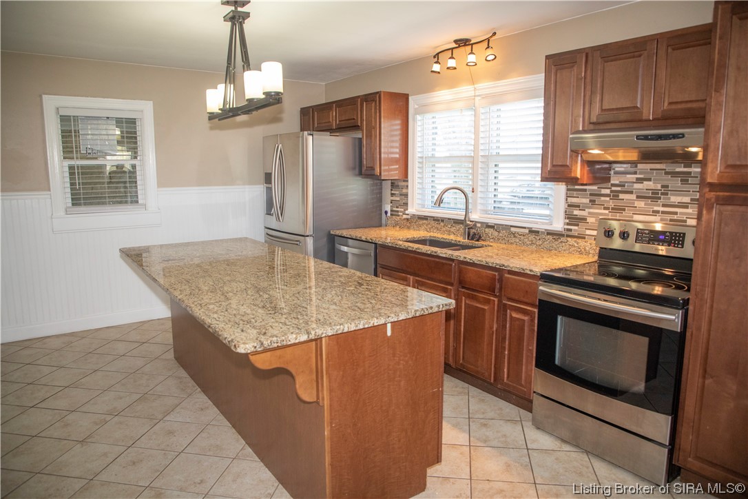 5356 Scottsville Road Floyds Knobs, IN 47119 - Photo 4 of 22