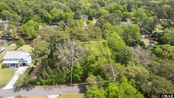 $315,000 | 134 Duck Woods Drive, Southern Shores, NC 27949