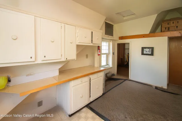 a view of empty room