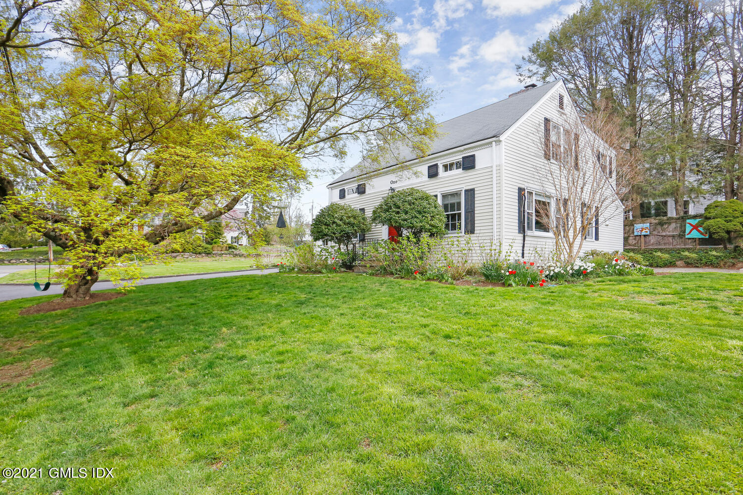 1 Palmer Lane Riverside, CT 06878 - Photo 1 of 15 Exterior 1