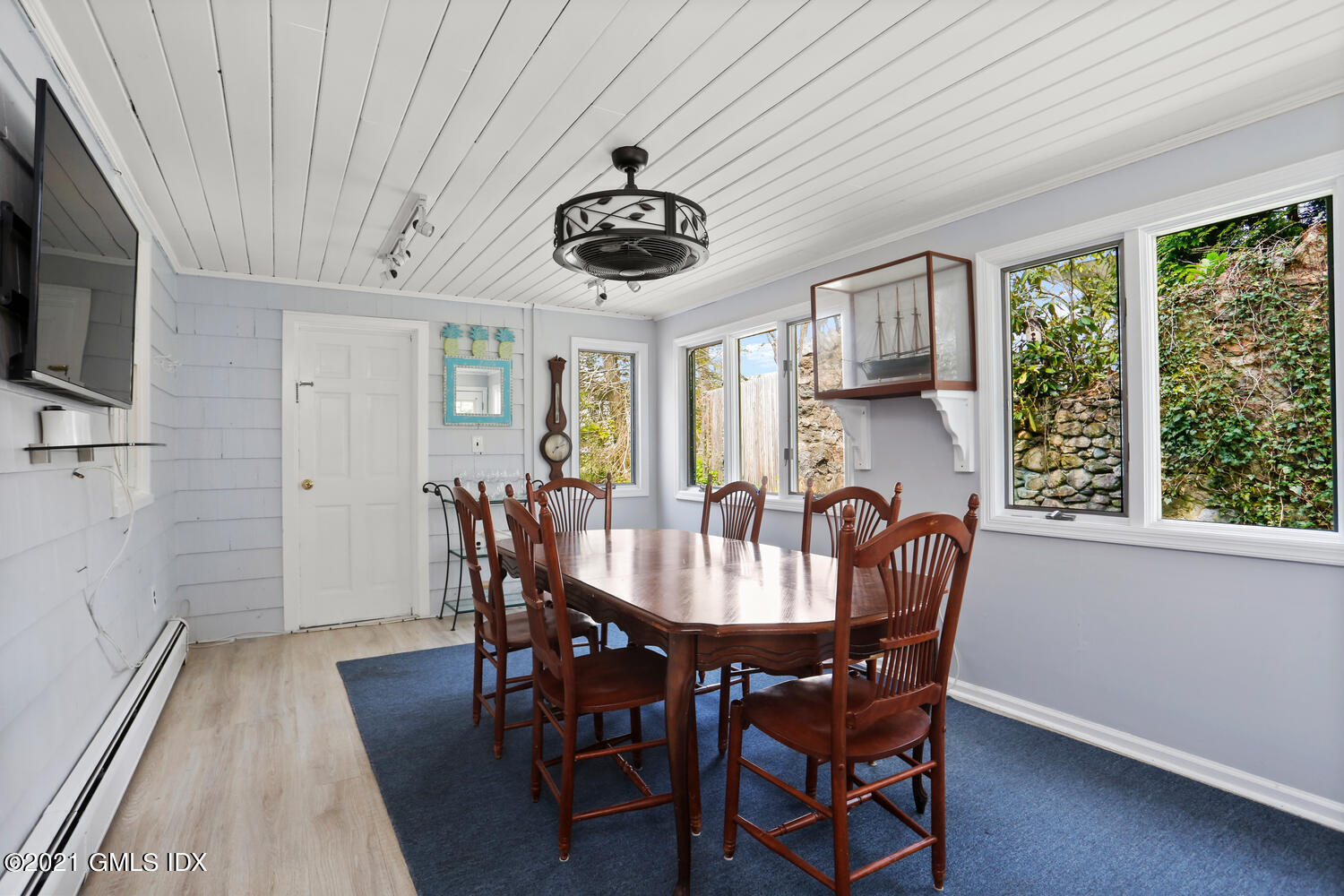 1 Palmer Lane Riverside, CT 06878 - Photo 5 of 15 Dining Room/Family Room