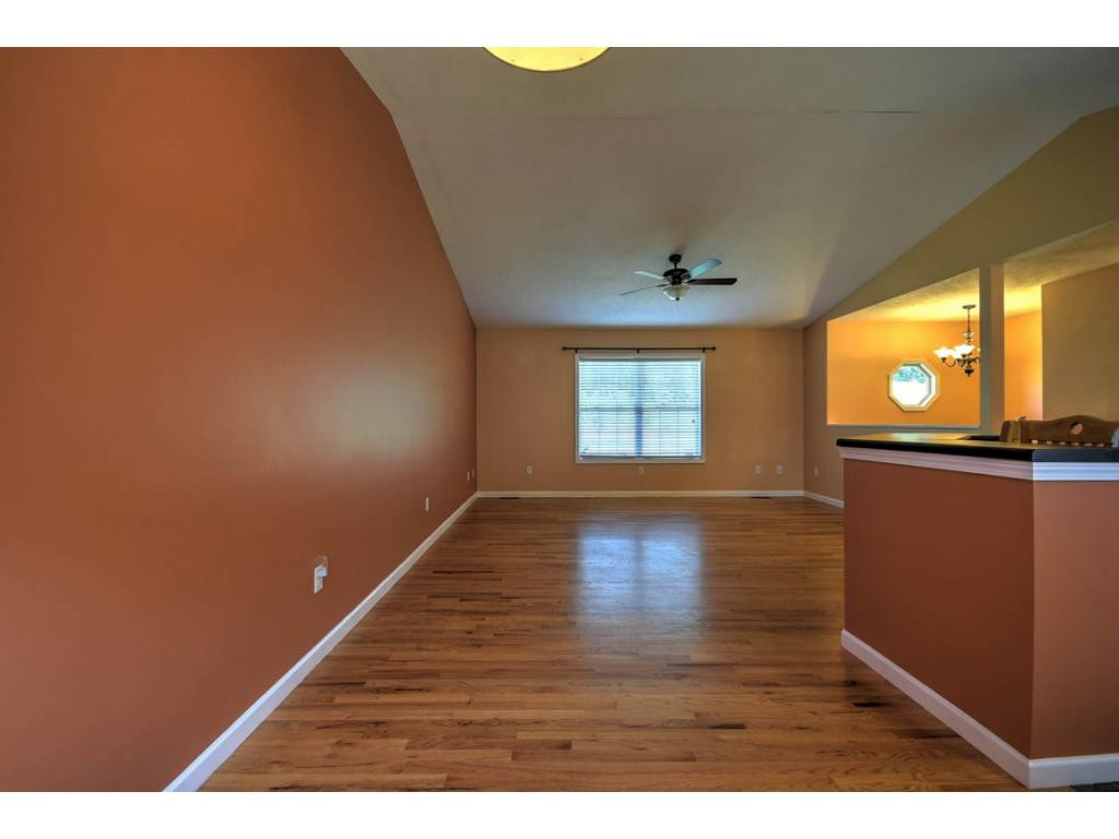 765 Double Springs Road Fall Branch, TN 37656 - Photo 11 of 36 Photo 11