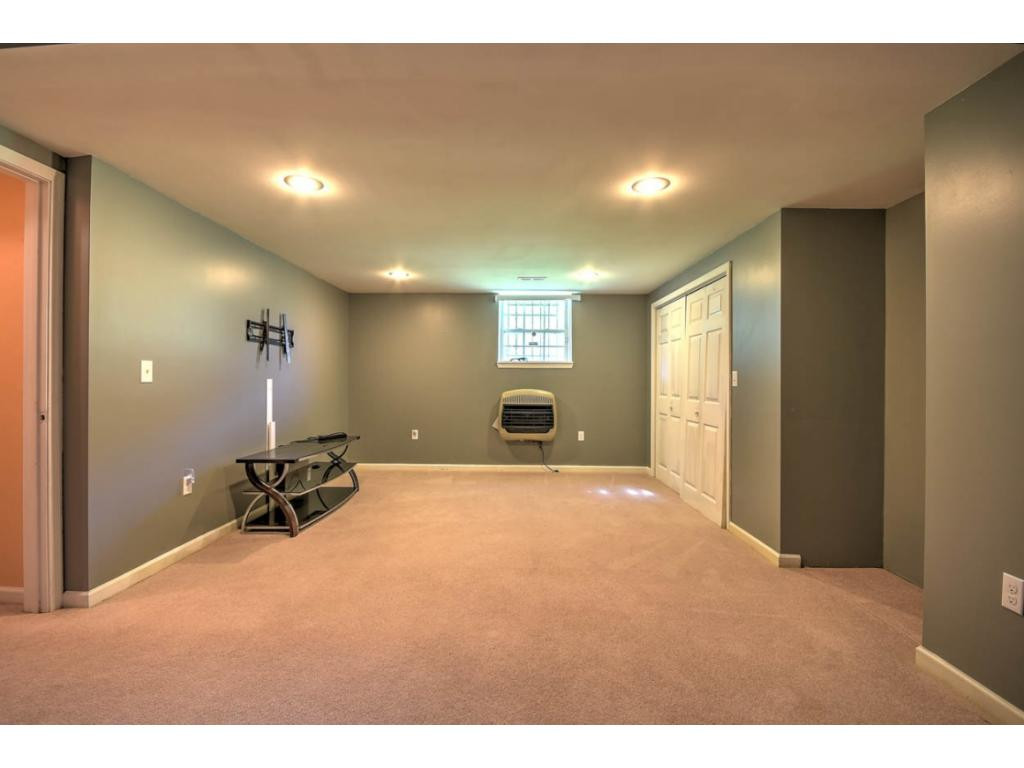 765 Double Springs Road Fall Branch, TN 37656 - Photo 27 of 36 Photo 27