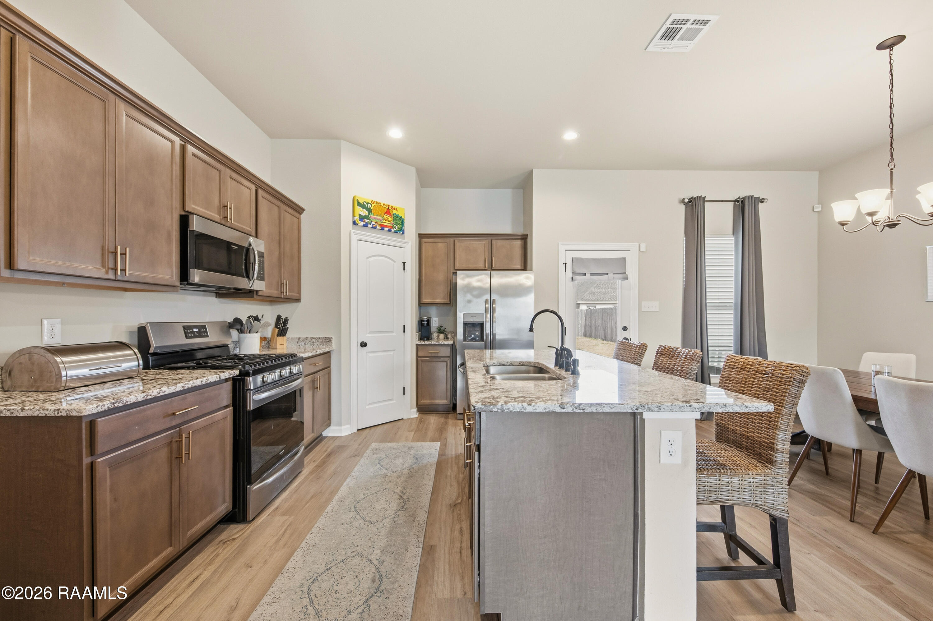 124 Alpine Meadows Lane Lafayette, LA 70506 - Photo 2 of 21 124AlpineMdws-30