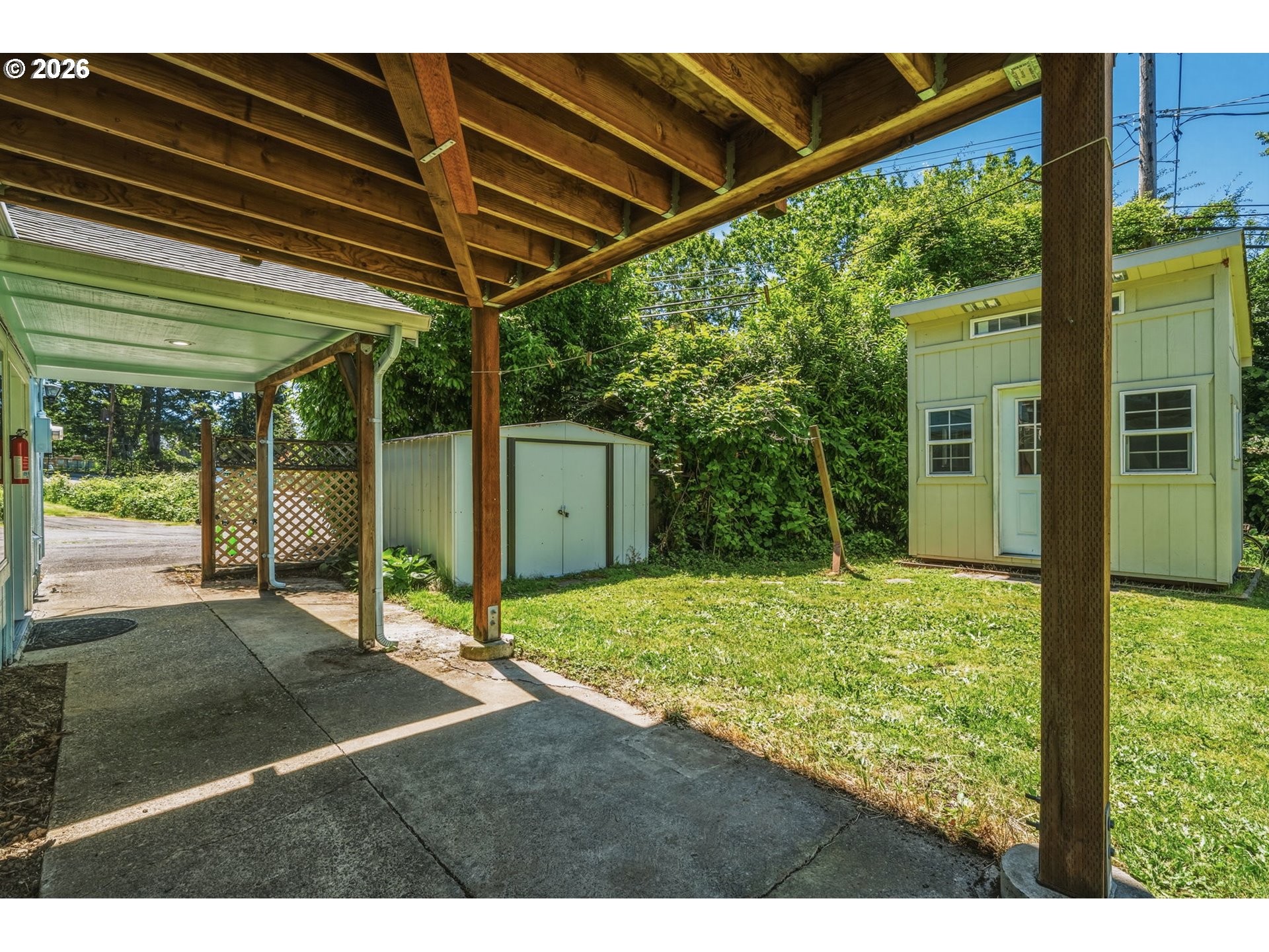 9540 Southwest Terwilliger Boulevard Portland, OR 97219 - Photo 37 of 44