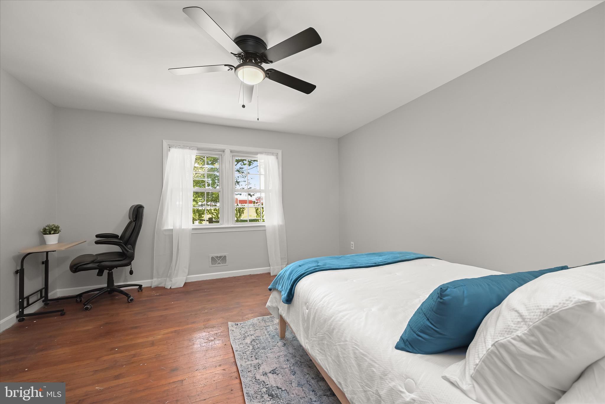 9915 Masser Road Frederick, MD 21702 - Photo 15 of 40 Bedroom 1 - Hardwood Floors