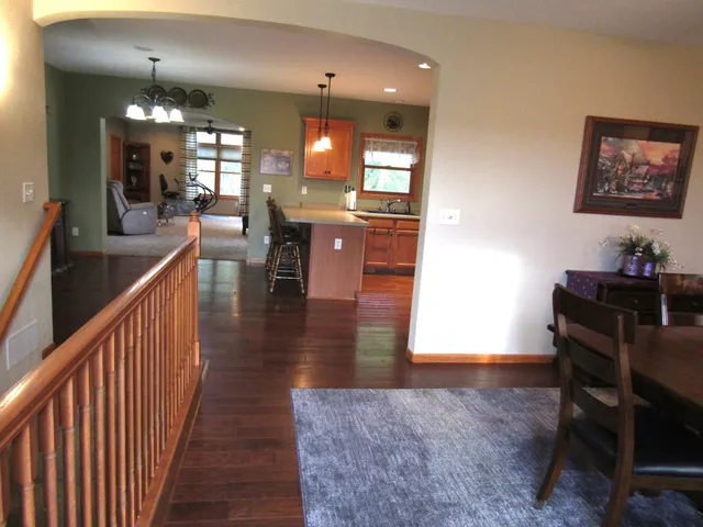 $449,000 | 4378 Highway 212, Montevideo, MN 56265