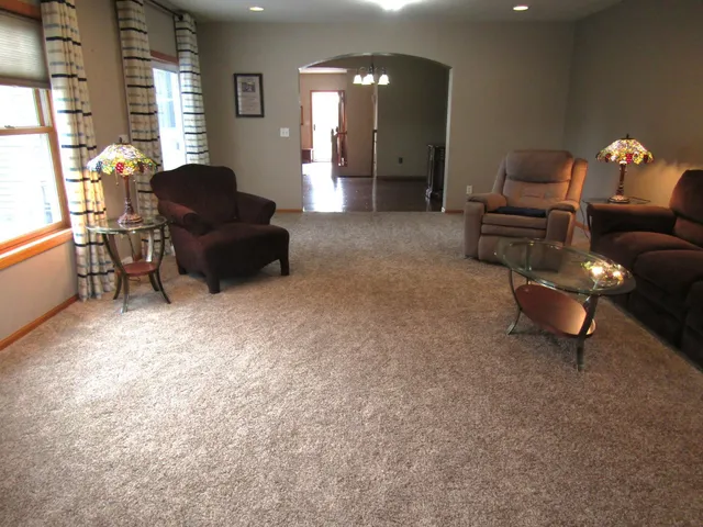 $449,000 | 4378 Highway 212, Montevideo, MN 56265