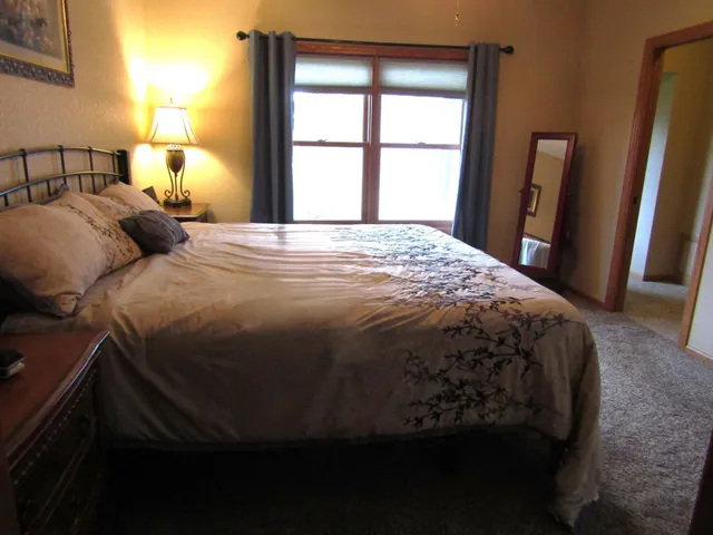 $449,000 | 4378 Highway 212, Montevideo, MN 56265