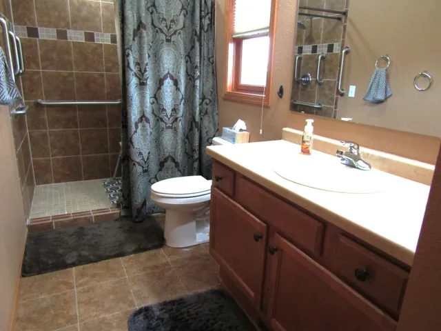 $449,000 | 4378 Highway 212, Montevideo, MN 56265