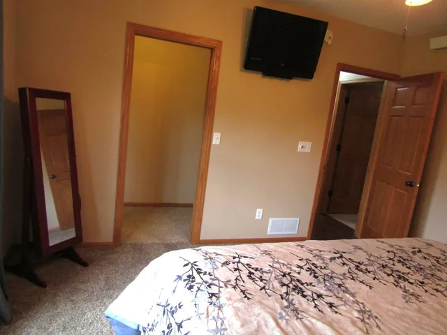 $449,000 | 4378 Highway 212, Montevideo, MN 56265