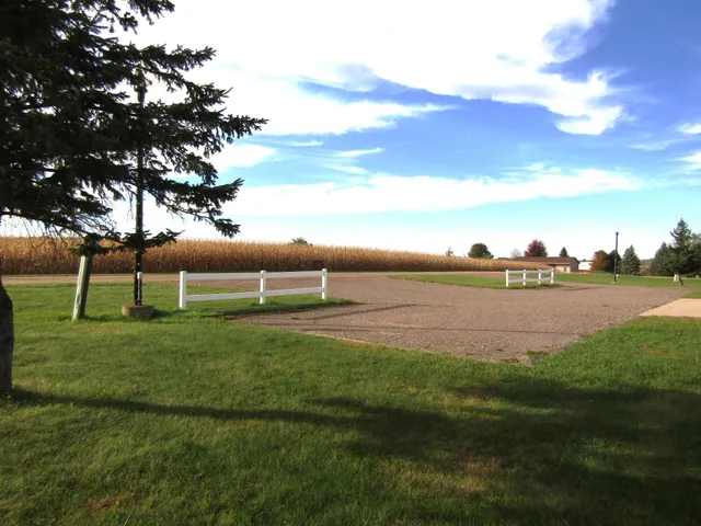 $449,000 | 4378 Highway 212, Montevideo, MN 56265