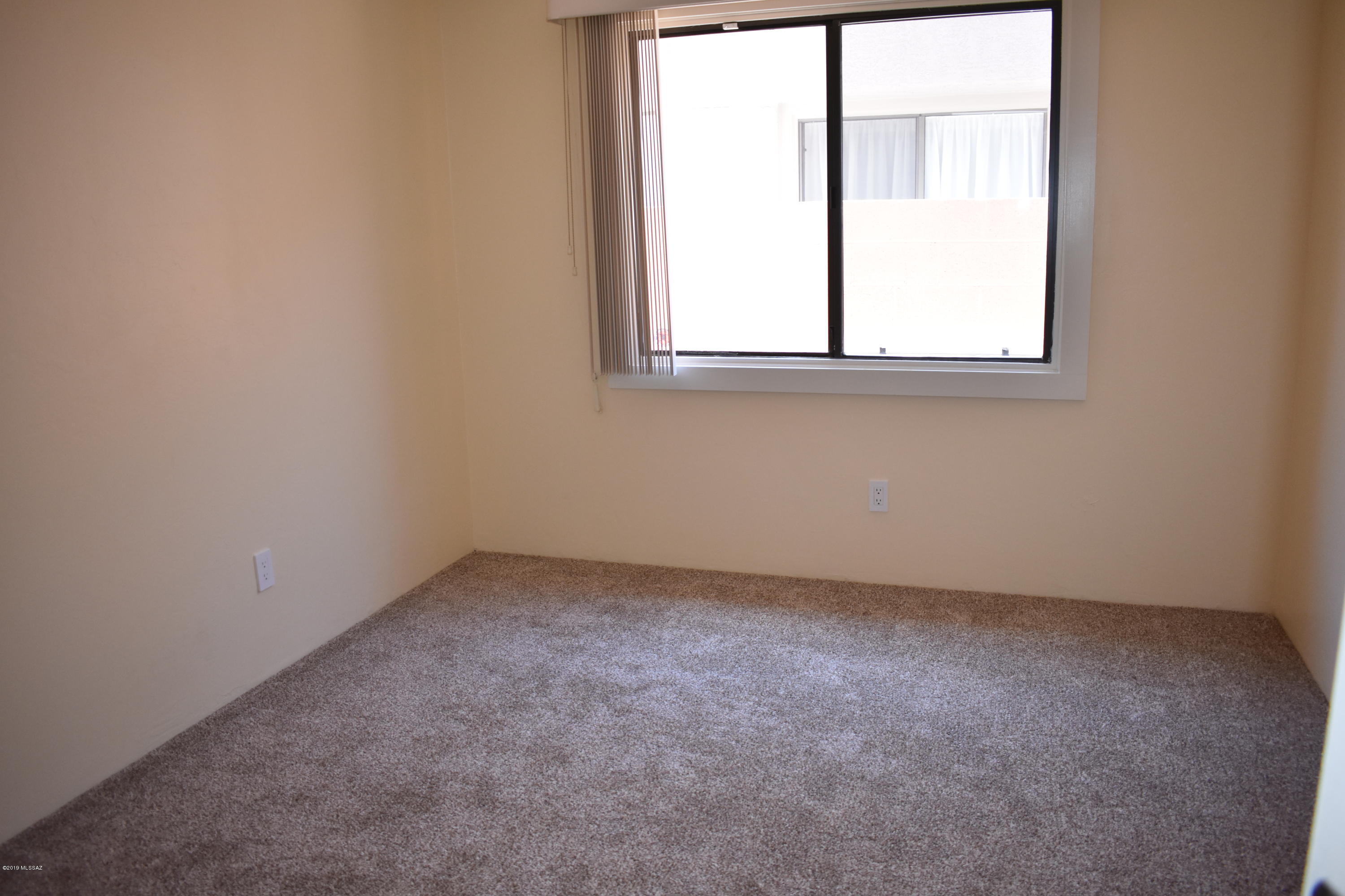 136 South Shadow Creek Place Tucson, AZ 85748 - Photo 16 of 33