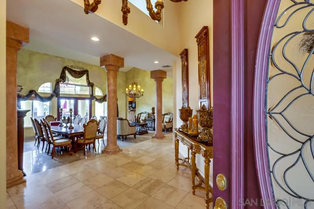 15853 Broad Oaks Road El Cajon, CA 92021 - Photo 4 of 25 Gallery Image 4