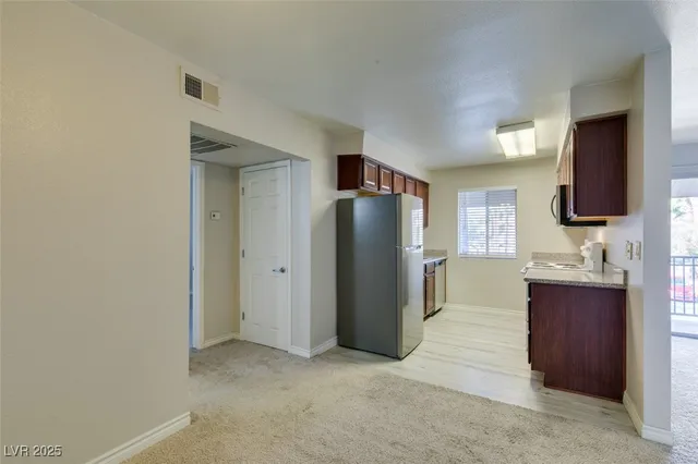 $1,100 | 5081 River Glen Drive, Unit 114, Las Vegas, NV 89103