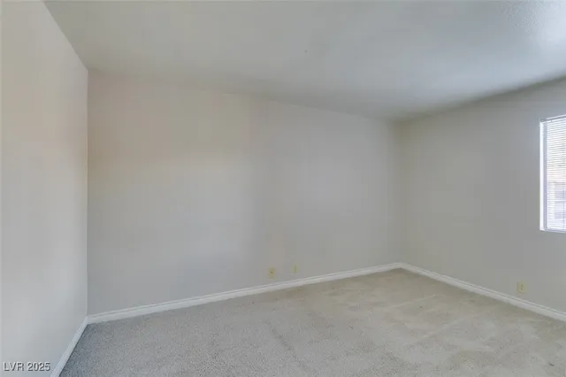 $1,100 | 5081 River Glen Drive, Unit 114, Las Vegas, NV 89103