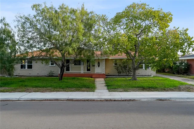 $349,900 | 511 Ohio Avenue, Corpus Christi, TX 78404