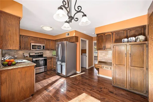 $430,000 | 10517 West 102nd Terrace, Overland Park, KS 66214