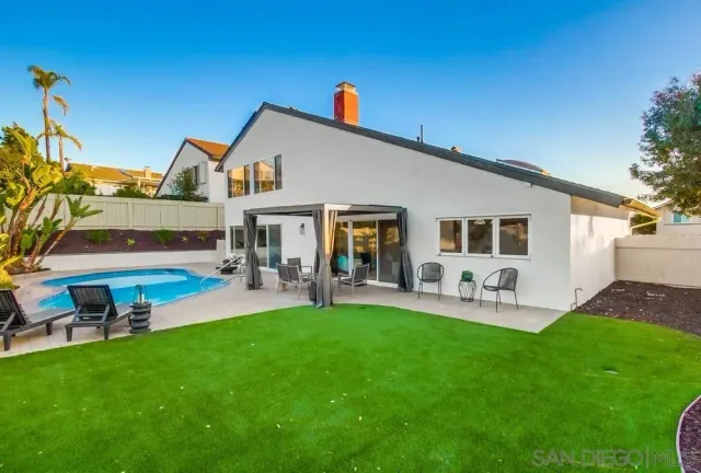 $1,789,000 | 10726 Vista Valle Drive, San Diego, CA 92131