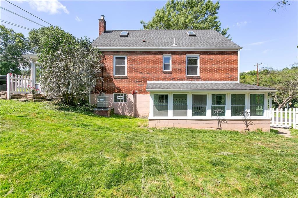 7 Ruthfred Drive Pittsburgh, PA 15241 - Photo 4 of 29 Gallery Image 4