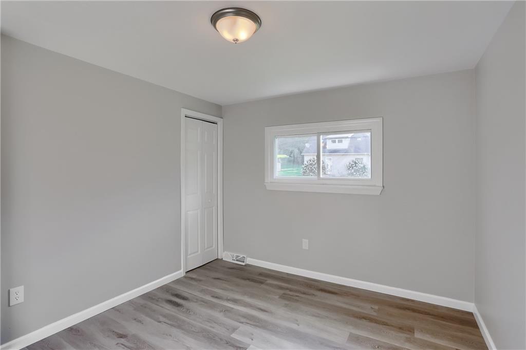 227 Country Club Road Washington, PA 15301 - Photo 17 of 32 Gallery Image 17