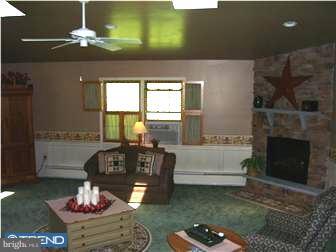 163 Laurel Road Boyertown, PA 19512 - Photo 3 of 9 Gallery Image 3