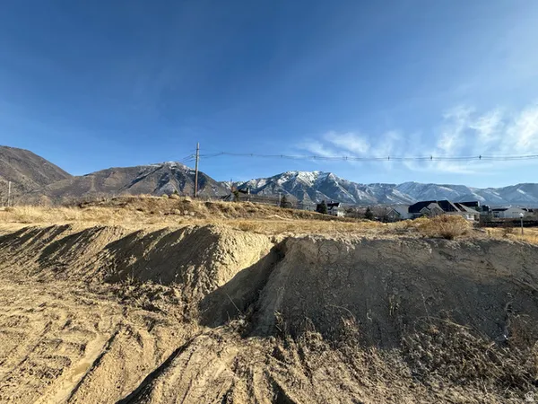 $370,000 | 1343 South 370th Street East, Salem, UT 84653