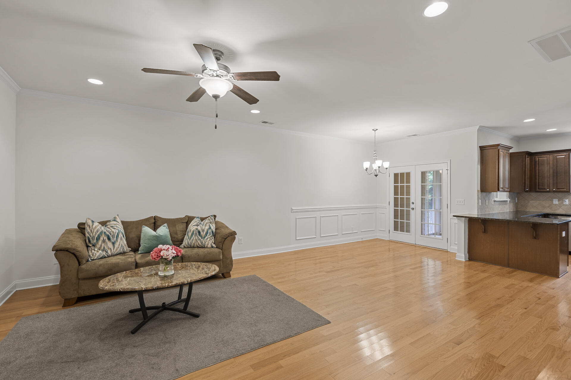 1239 Dingle Road Mount Pleasant, SC 29466 - Photo 6 of 28 SDH02070