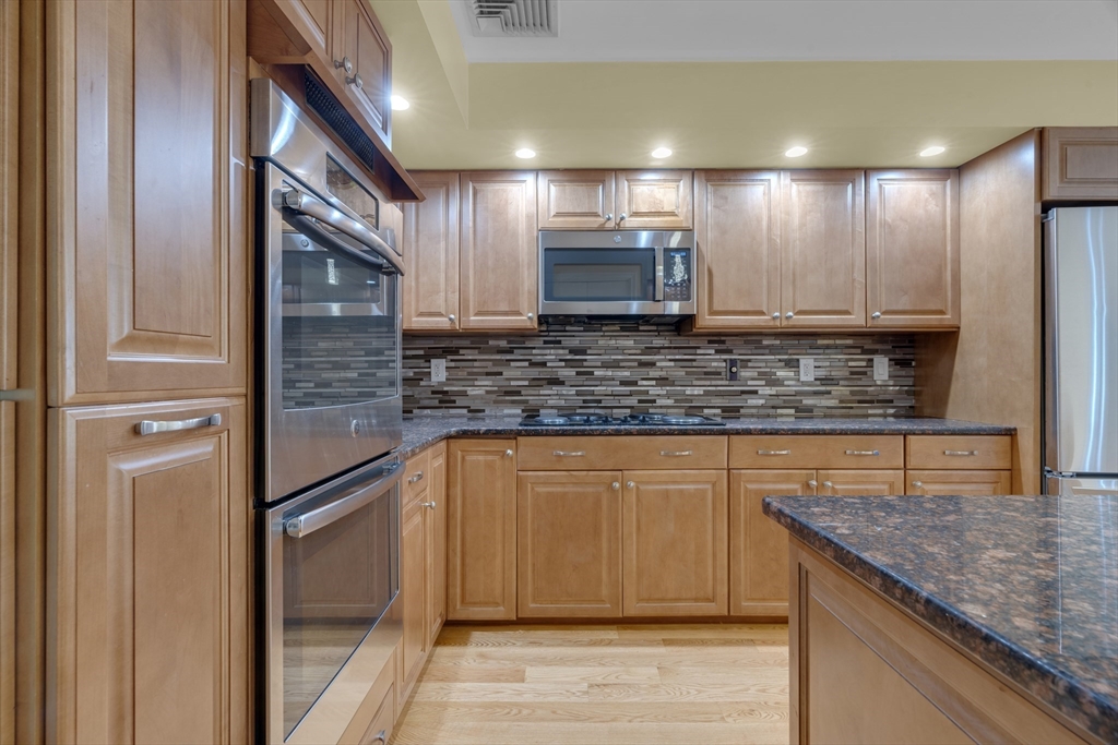 52 Rayburn Road Belmont, MA 02478 - Photo 13 of 18