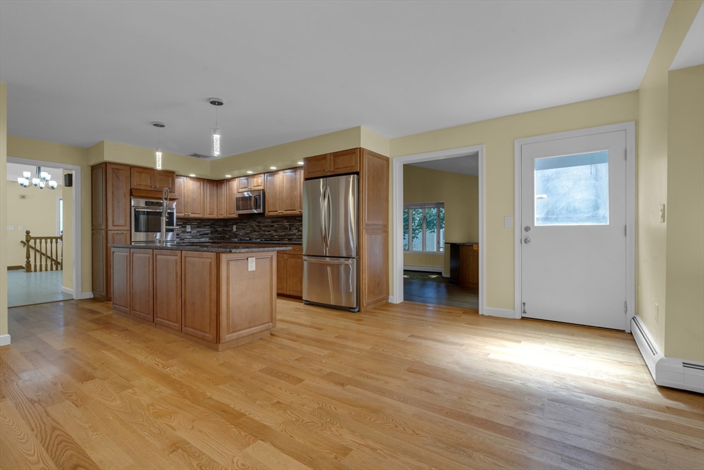 52 Rayburn Road Belmont, MA 02478 - Photo 7 of 18