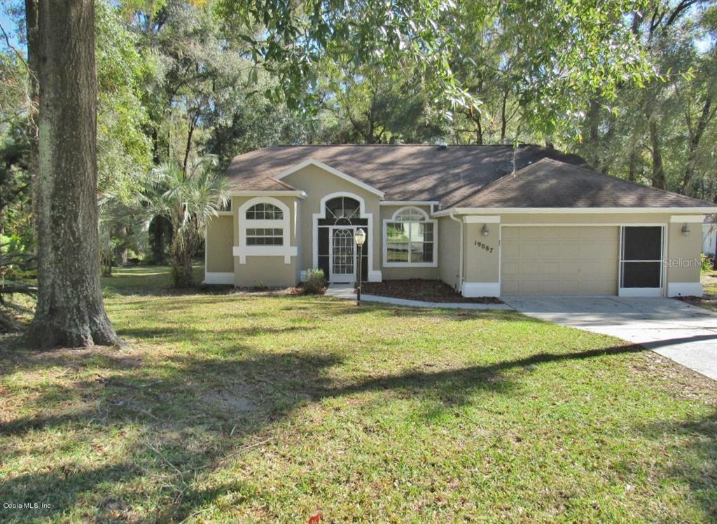 19087 Southwest 92nd Loop Dunnellon, FL 34432 - Photo 1 of 1 Charming 3BR/2BA w/ 2-Car Garage