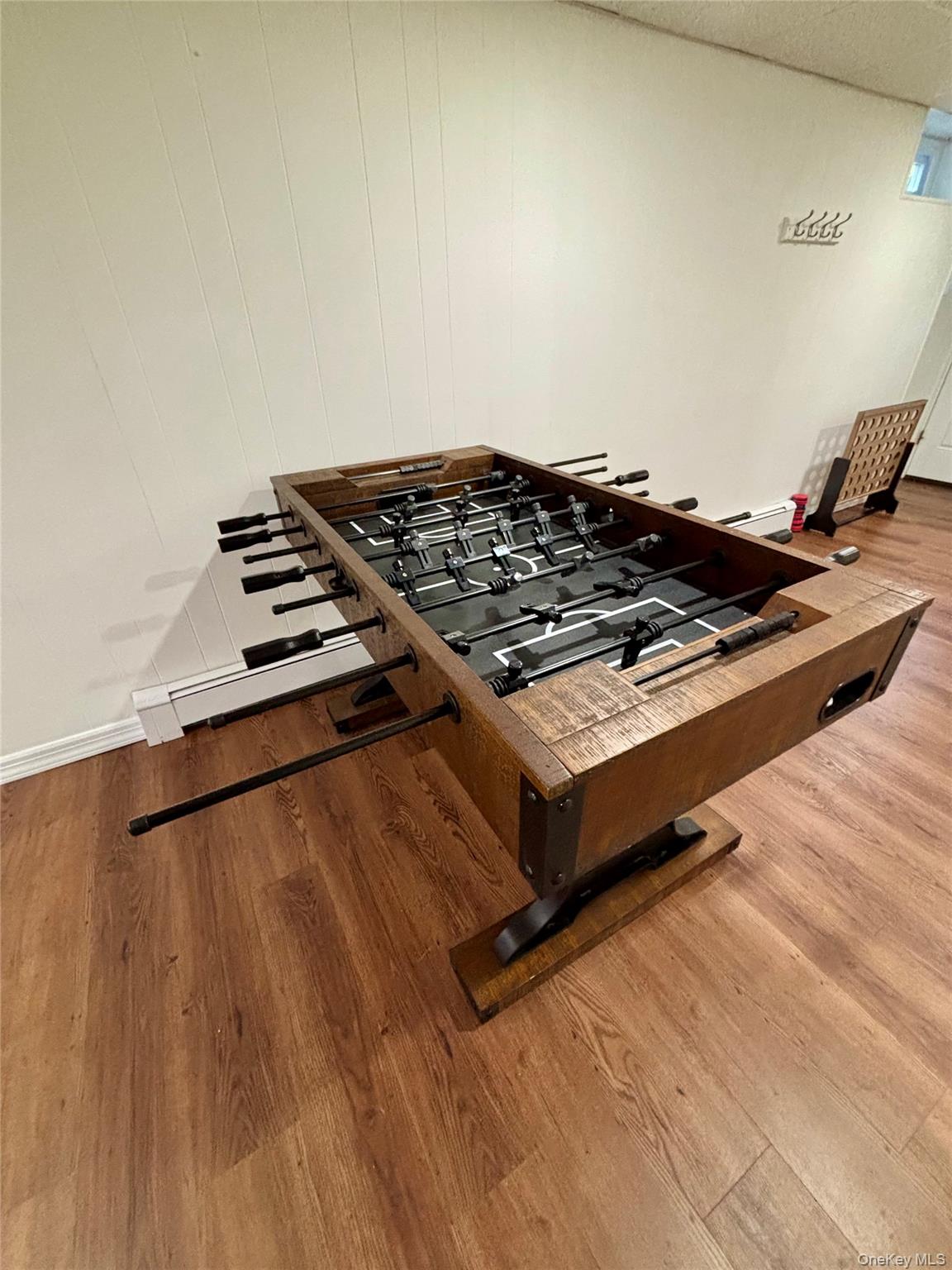 129 Lynncliff Road Hampton Bays, NY 11946 - Photo 13 of 24