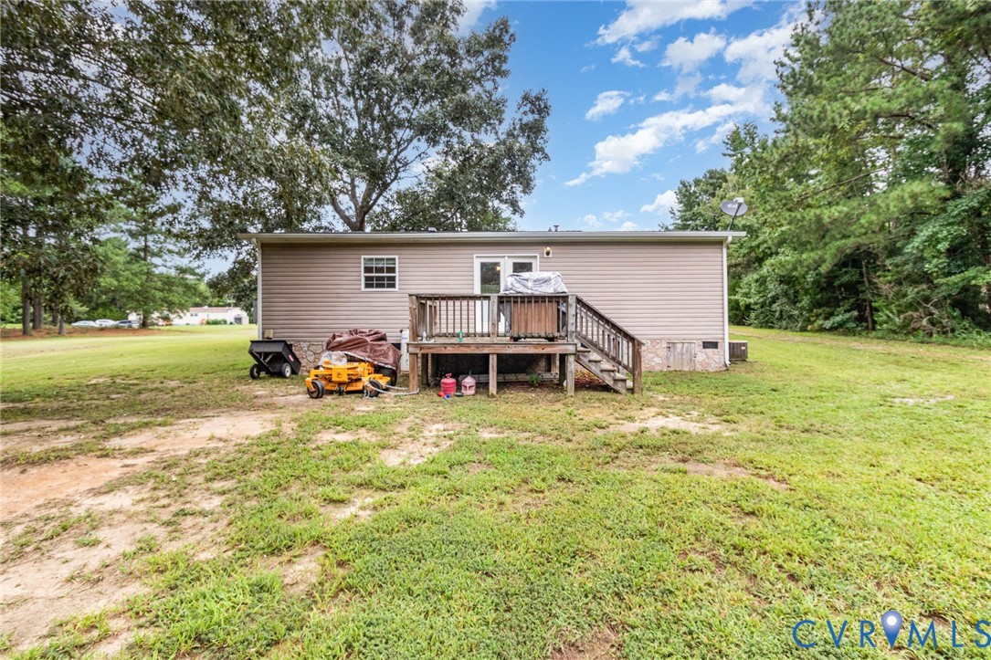 1292 Mt Prospect Road Laneview, VA 22504 - Photo 20 of 25 a view of a house with backyard