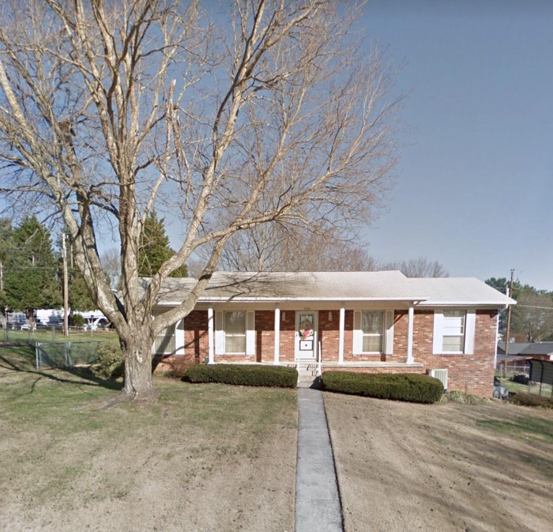 7804 Castlecomb Road Powell, TN 37849 - Photo 1 of 1 7804 Castlecomb