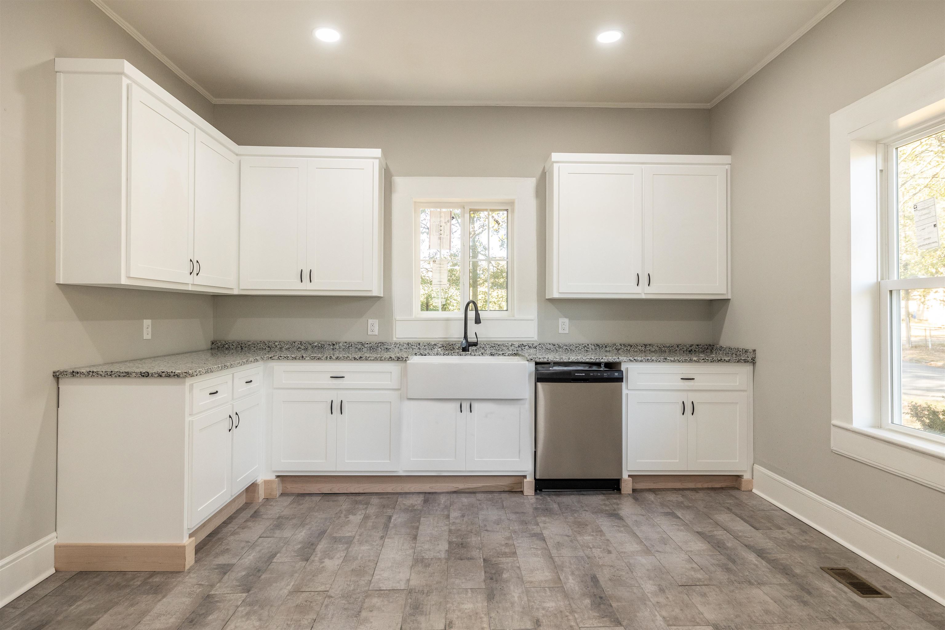 7 5th Street Inman, SC 29349 - Photo 8 of 36