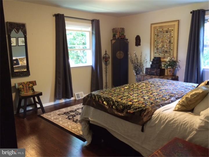 317 Hilltop Road Paoli, PA 19301 - Photo 13 of 20