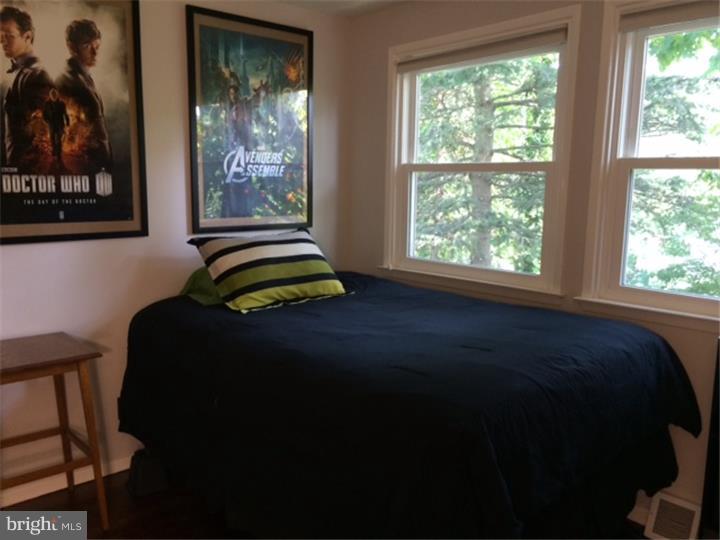 317 Hilltop Road Paoli, PA 19301 - Photo 16 of 20