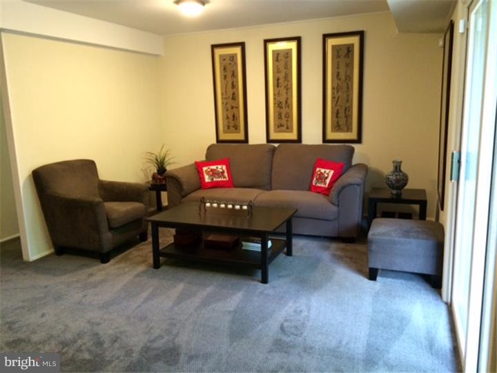 317 Hilltop Road Paoli, PA 19301 - Photo 18 of 20