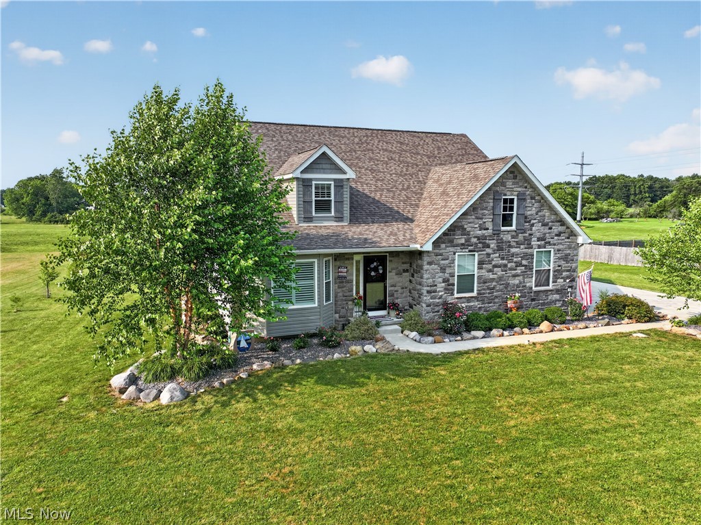 48600 Middle Ridge Road Amherst, OH 44001 - Photo 3 of 50